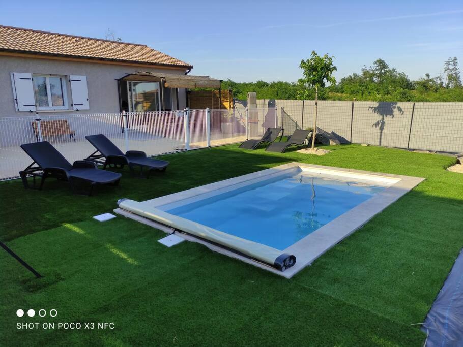 En Ardeche, Gite L'Odyssee Climatise Avec Sa Piscine Privee Et Chauffee ジョワイユーズ エクステリア 写真